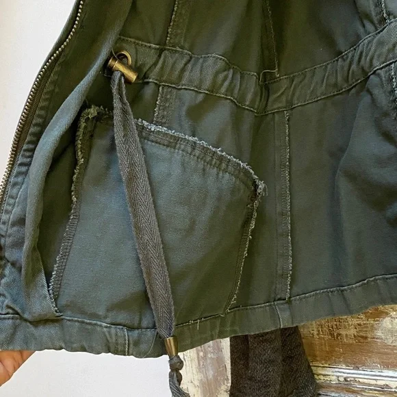 Ashley By 26 International Green and Black Utility Jacket - Picture 3 of 6